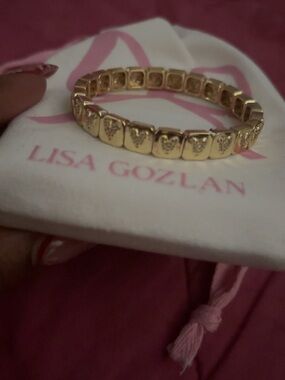 Gold Heart Link Stretch Bracelet